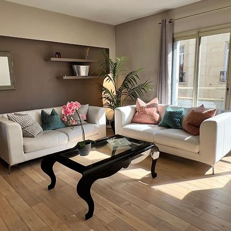 Your Parisian Hideaway - Entire Apartment Экстерьер фото