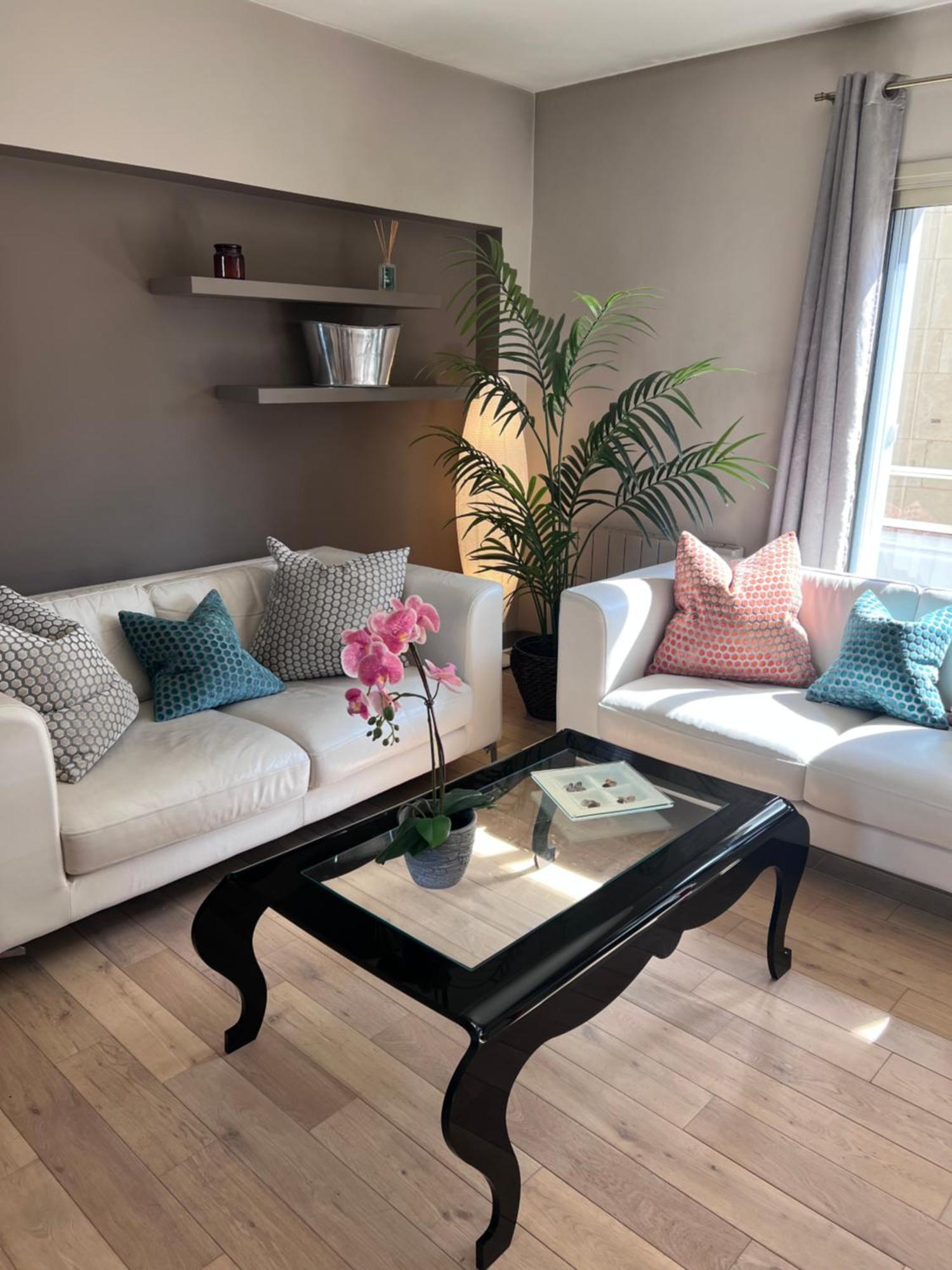 Your Parisian Hideaway - Entire Apartment Экстерьер фото